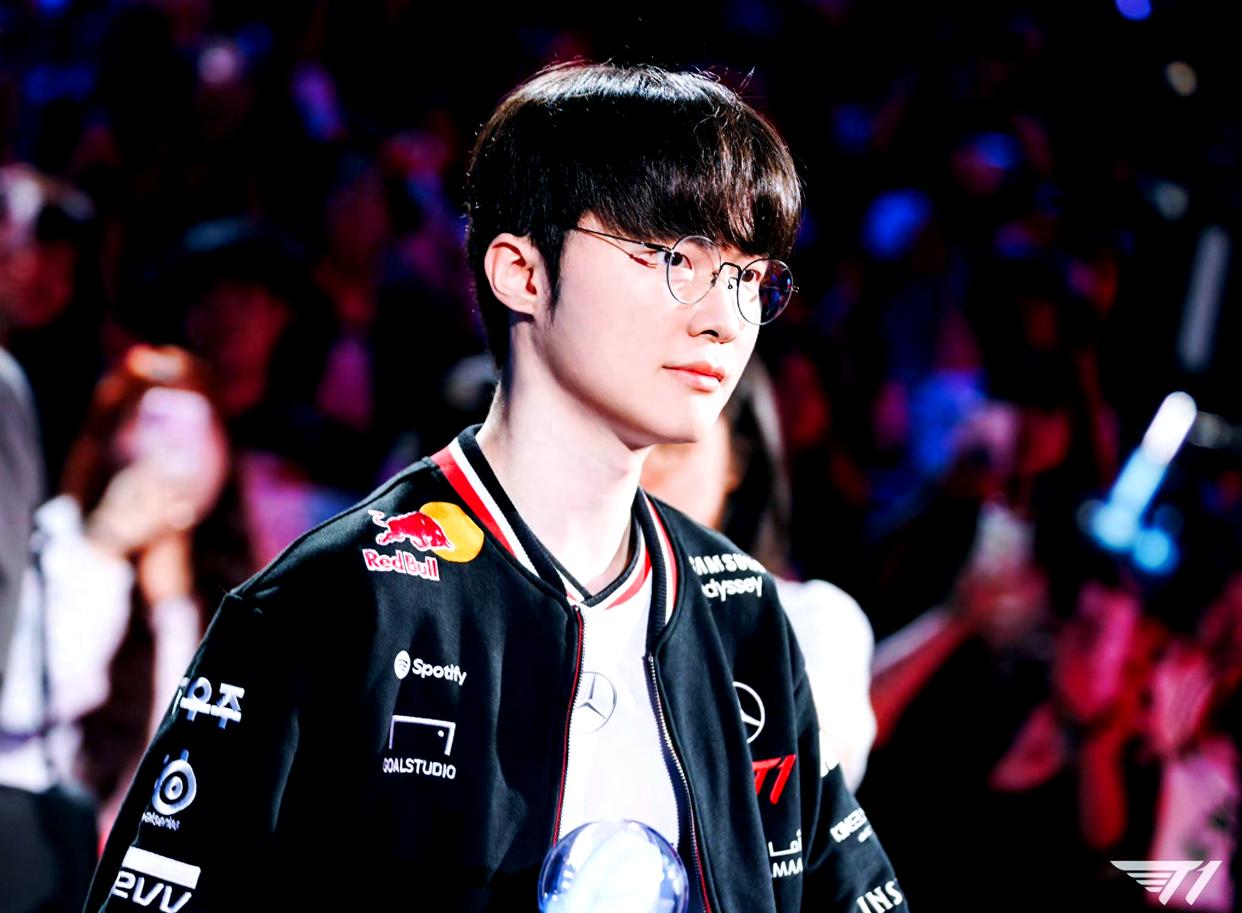 爱游戏-包含Faker在G2比赛中问鼎冠军，大胜引发热议！的词条