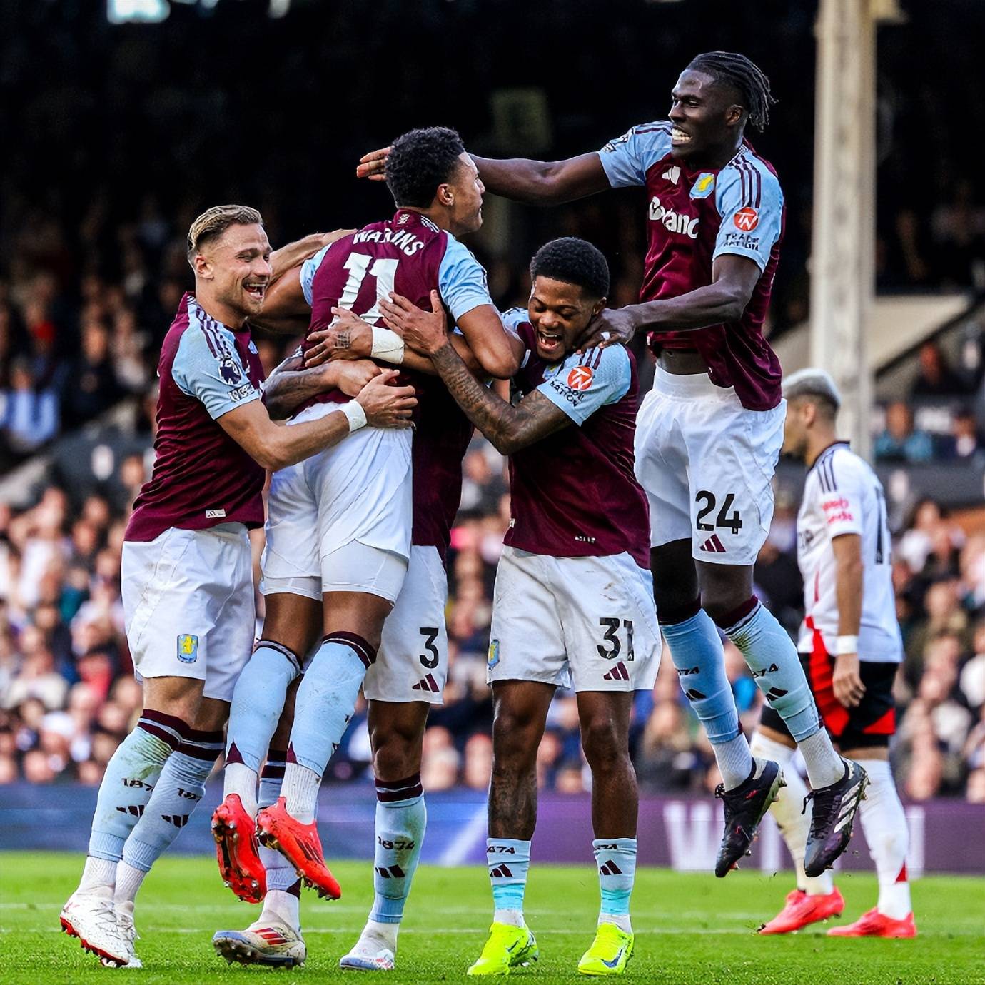 爱游戏-莱万多夫斯基爆冷击败切尔西，关键助攻引爆全场！的简单介绍