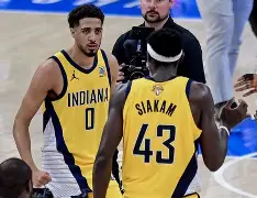 爱游戏体育-包含西亚卡姆巅峰对决，Scout与80激战DWG分钟，挺进下一轮胜负难料！的词条